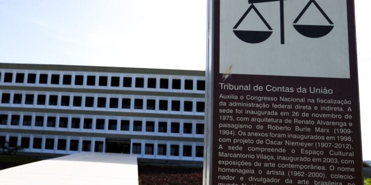 TCU autoriza privatização de dois portos e de hidrelétrica