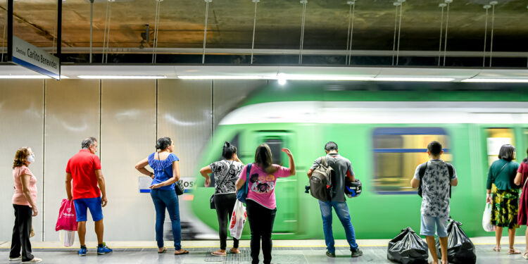 Transporte sobre trilhos no Ceará cresce 28% em 2022