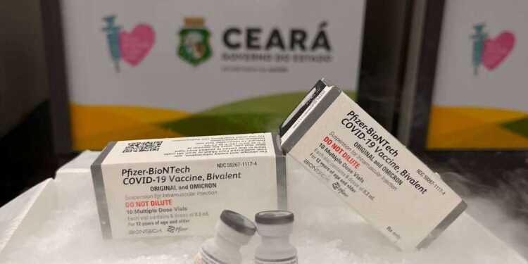 Ceará começa a aplicar vacina bivalente dia 27 de fevereiro