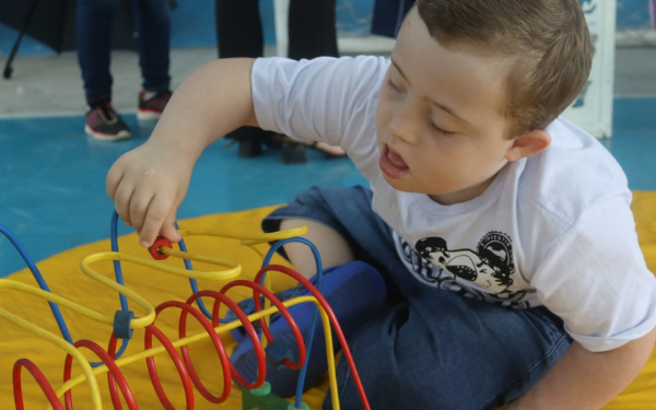 Escola e famílias participam de ação em alusão ao Dia Mundial da Síndrome de Down