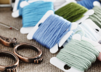 Complexo Ambiental Caminhos do Horto promove oficina criativa de bordado urbano facilitada pelo grupo Wà Coletivo