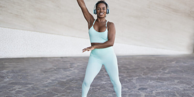 Barbalha promove aulão de Zumba e arte no dia Internacional da Mulher