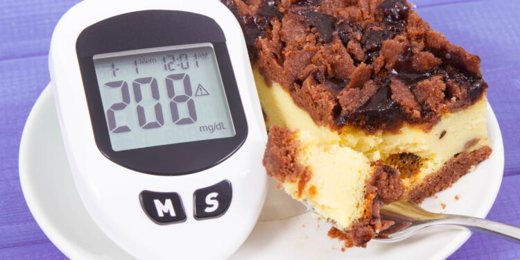 Veja 10 sinais que o seu corpo dá quando você está exagerando no açúcar