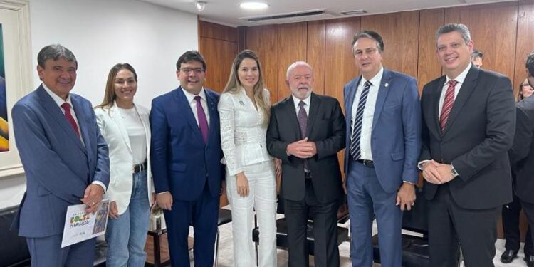 Cartão Mais Infância Ceará é inspiração para Governo Federal em retorno do Bolsa Família