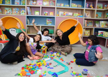 Complexos Mais Infância se consolidam como espaço de desenvolvimento para crianças e adolescentes autistas