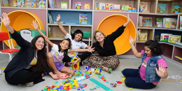 Complexos Mais Infância se consolidam como espaço de desenvolvimento para crianças e adolescentes autistas