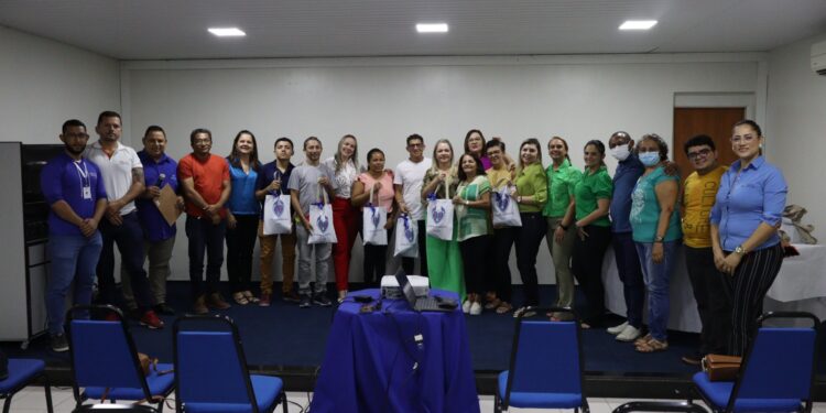 Alunos da rede municipal serão coautores de livro sobre história do Crato