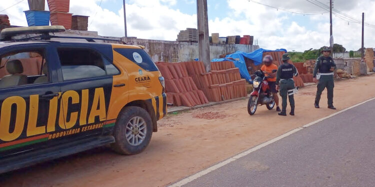 Operação Tiradentes: BPRE da PMCE realizou mais de 9.900 abordagens nas rodovias estaduais