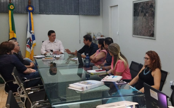 Projeto para adequações em polos gastronômicos é debatido em Juazeiro do Norte