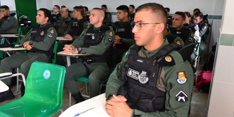 Aesp promove Curso de Atualização em Policiamento de Proximidade, Abordagem e Tiro Policial Defensivo na Capital e Interior