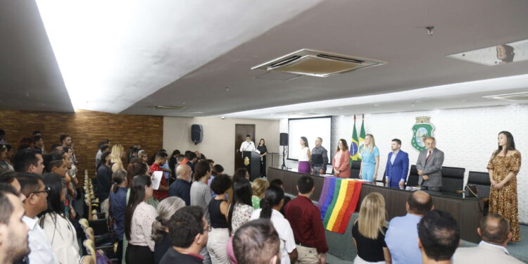 Ceará fortalece cooperação intersetorial com foco nos direitos e na proteção da população LGBTI+