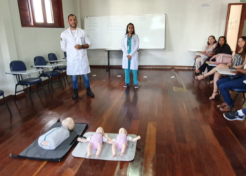 Professores recebem orientações sobre primeiros socorros