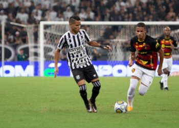 Ceará decide o título da Copa do Nordeste nesta noite (3)