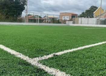 Barbalha: Areninhas de Cabeceiras e Boa esperança recebem grama sintética