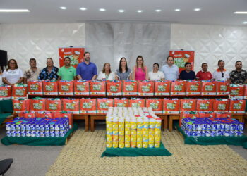 Governo do Ceará entrega mais de 860 quilos de leite em pó para entidades do Mais Nutrição