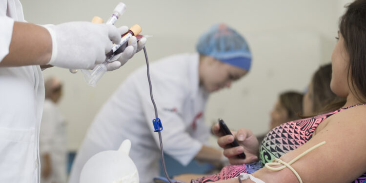 Junho Vermelho: Hemoce inicia nova campanha de incentivo à doação de sangue