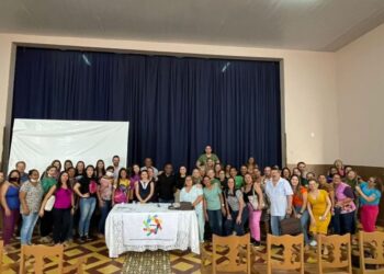 Barbalha: Secretária de Saúde se reúne com representantes do sindicato dos servidores municipais