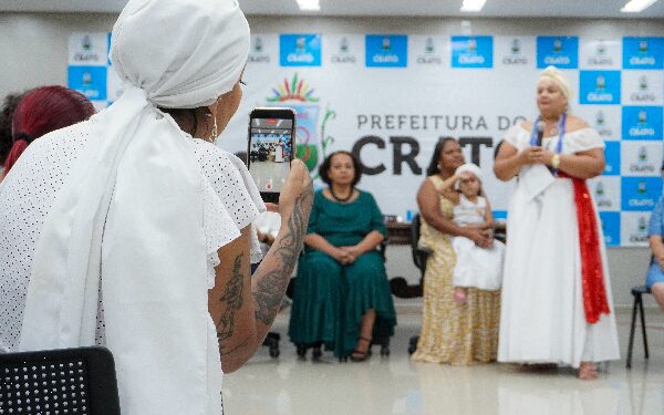 Crato outorga Comenda Maria do Espírito Santo a personalidades do protagonismo feminino negro