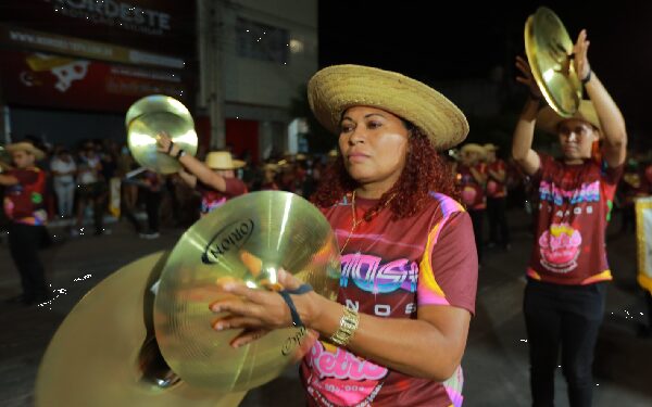 Juazeiro do Norte: Encontro de bandas e fanfarras encerrou festividades da Semana do Município