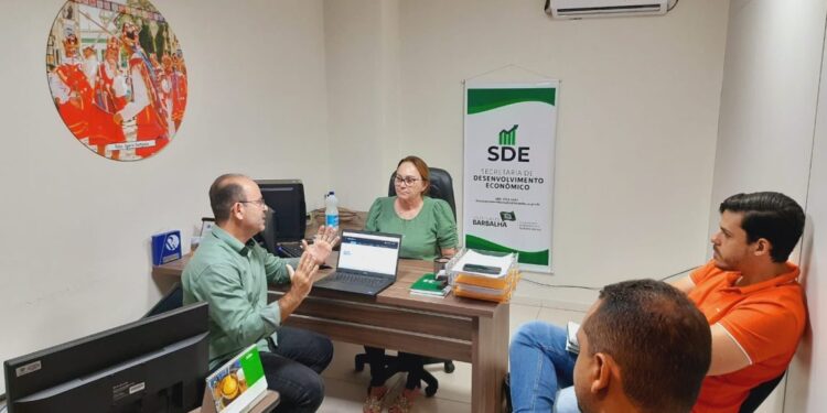 Secretaria de Desenvolvimento Econômico e Sebrae traça planos para impulsionar o empreendedorismo em Barbalha
