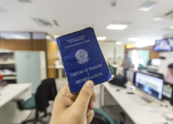 Aprovada na Assembleia a reserva de 10% das vagas de emprego terceirizado no Estado para beneficiários do CadÚnico