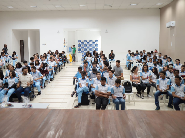 Estudantes da Rede Municipal participam de aulões preparatórios para avaliações externas