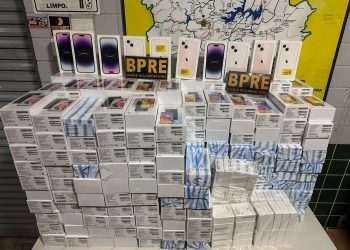 PMCE apreende mais de 300 aparelhos celulares durante abordagem em Iguatu