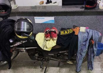 PMCE prende em flagrante homem suspeito de roubo a estabelecimento comercial em Iguatu