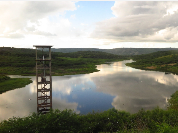 Órgãos públicos deliberam água do açude Manoel Balbino