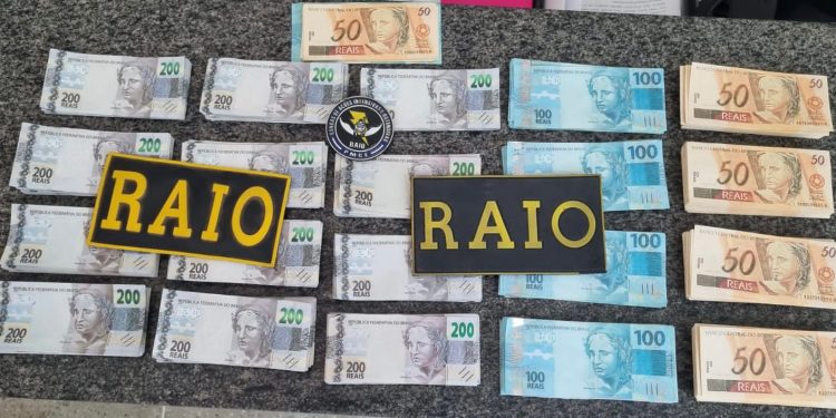 PMCE prende em flagrante duas mulheres portando R$ 126 mil em cédulas falsas em Iguatu
