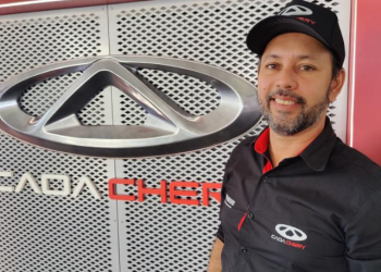 Com muito bom humor vendedor completa 25 anos no mercado automotivo do Cariri