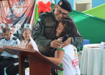 Cerca de 900 estudantes participam de Formatura do Proerd nesta terça-feira (19)