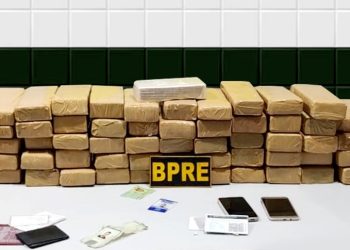 PMCE apreende 57 tabletes de drogas e captura casal suspeito de tráfico interestadual de entorpecentes em Missão Velha