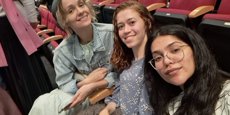 Brasileira comenta sobre os dias de guerra em Israel