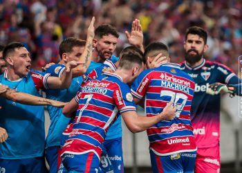 Brasileirão: De virada, Fortaleza vence América-MG e chega ao G6