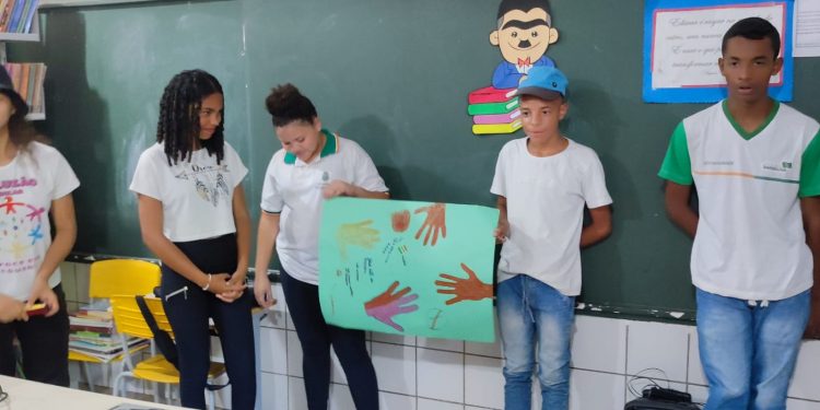 Barbalha realiza campanha “A Vida Tem a Cor que Você Pinta”