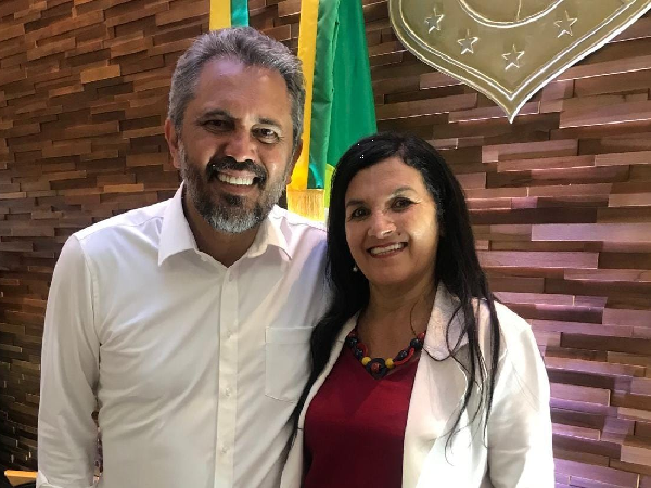 Juazeiro do Norte participa de reunião para criação de polo da Universidade Aberta do Brasil no município