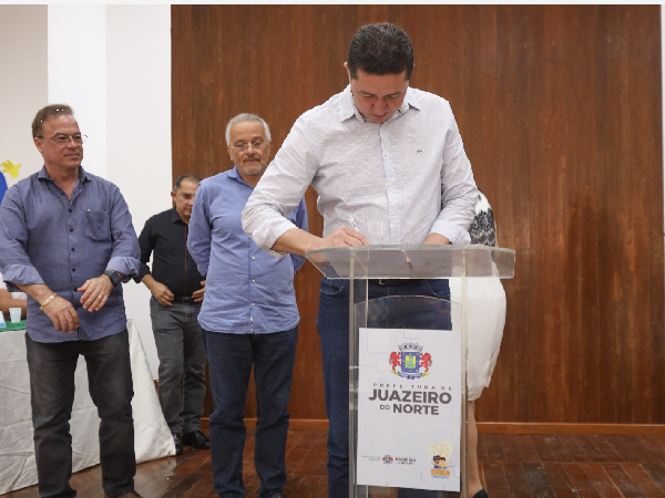 Sancionada lei que destina 5% das casas populares às mulheres vítimas de violência doméstica