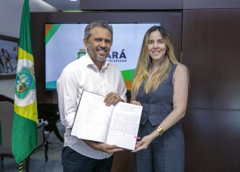 Jade Romero assume Governo do Ceará durante agenda oficial do governador Elmano de Freitas no exterior