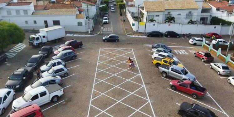MPCE recomenda que Prefeitura de Barbalha regularize sistema de estacionamento rotativo
