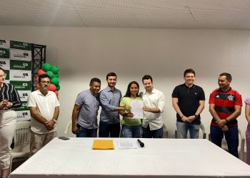 Barbalha finaliza o ano entregando 20 lotes com todas as condições de construção