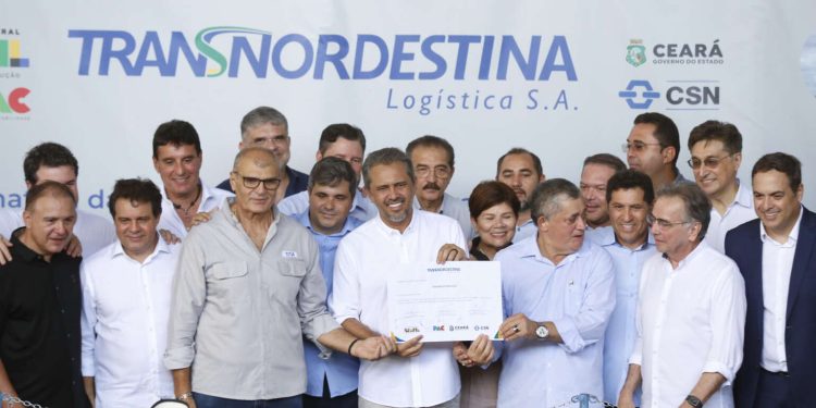 Novas obras da Transnordestina devem gerar 1300 empregos diretos no Ceará