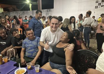 Prefeito de Missão Velha comemora aniversário ao lado da população
