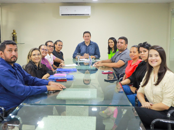 Prefeitura promove reunião com Conselhos Tutelares