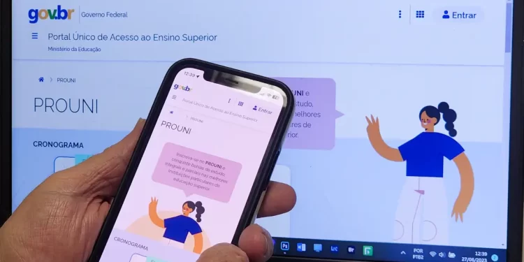 Ministério da Educação prorroga prazo final de inscrição do Prouni para 02 de fevereiro