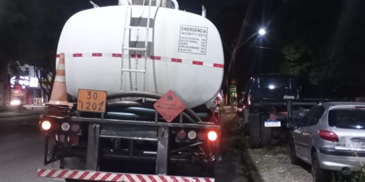 Carga com combustível avaliada em R$ 132 mil é recuperada pela PCCE