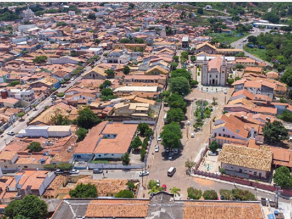 Barbalha realiza Leilão Público de bens inservíveis