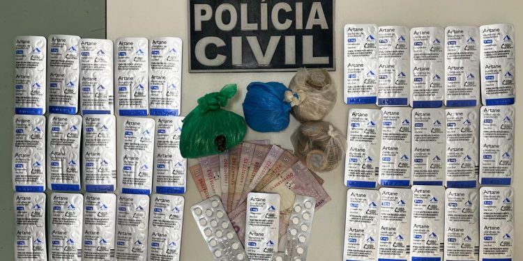 Homem em posse de entorpecentes é preso em flagrante pela PCCE no Crato