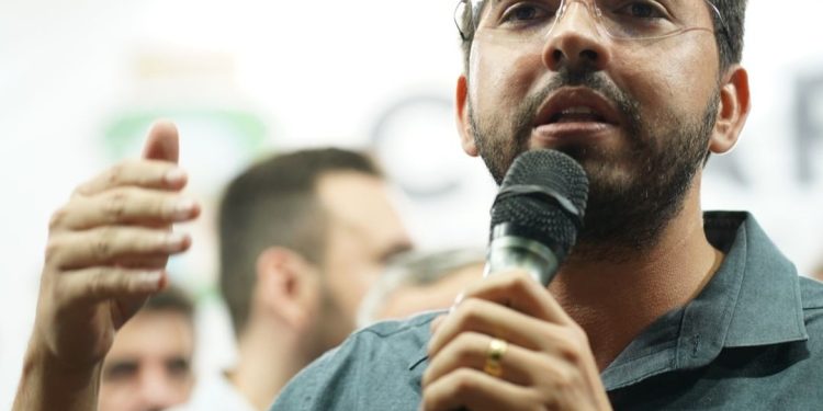 Davi Macêdo se mantém pré-candidato a prefeito de Juazeiro do Norte