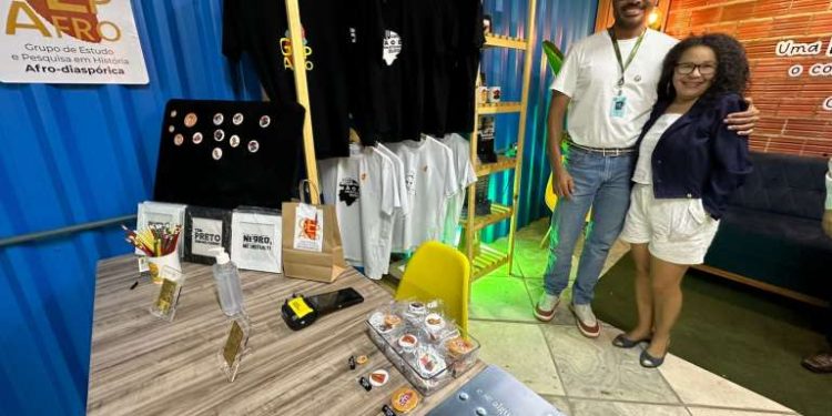 GEPAFRO presente na ExpoCrato com produtos para fortalecimento da luta antirracista